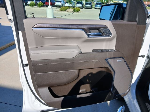 2024 Chevrolet Silverado 1500 4WD Crew Cab Short Bed LTZ