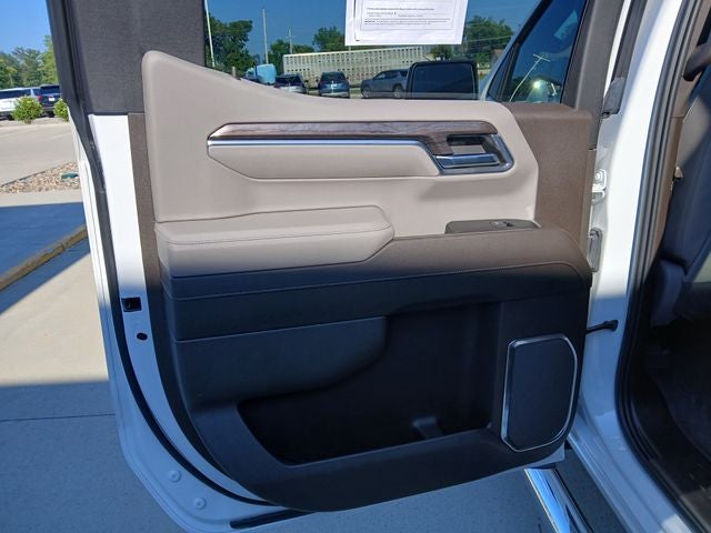 2024 Chevrolet Silverado 1500 4WD Crew Cab Short Bed LTZ