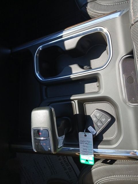 2024 Chevrolet Silverado 1500 4WD Crew Cab Short Bed High Country