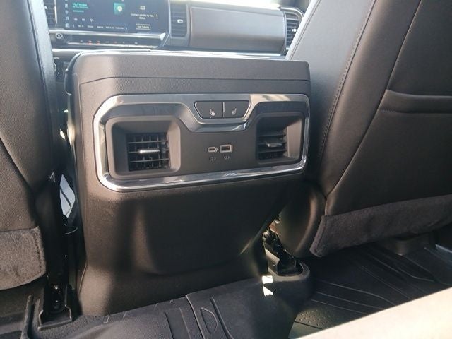 2024 Chevrolet Silverado 1500 4WD Crew Cab Short Bed High Country