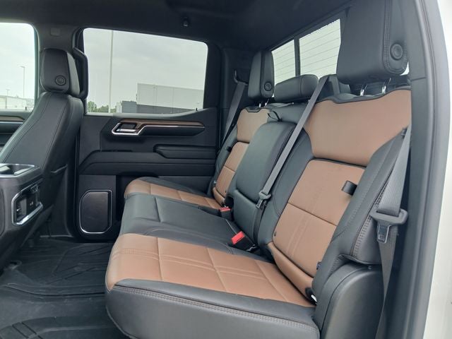 2024 Chevrolet Silverado 1500 4WD Crew Cab Short Bed High Country