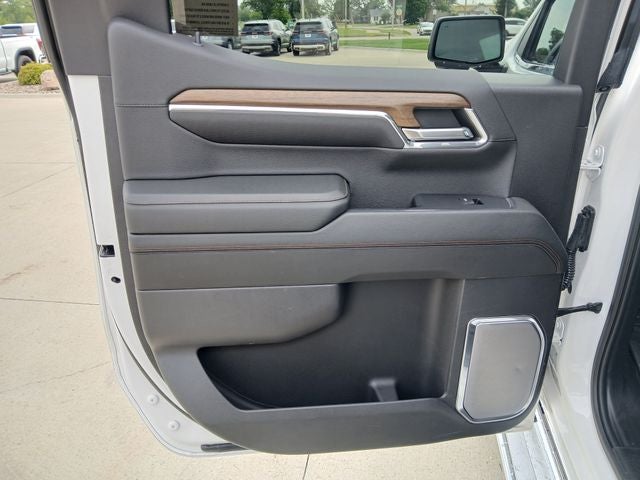 2024 Chevrolet Silverado 1500 4WD Crew Cab Short Bed High Country