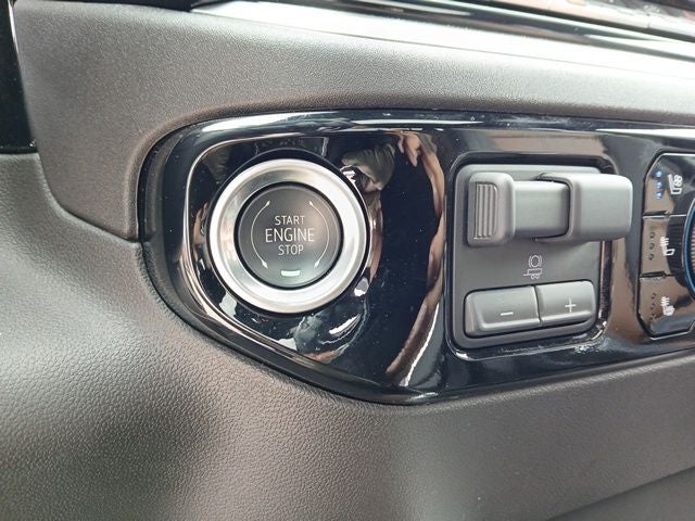 2024 Chevrolet Silverado 1500 4WD Crew Cab Short Bed High Country