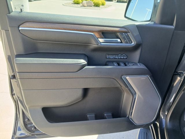 2023 Chevrolet Silverado 1500 4WD Crew Cab Short Bed High Country