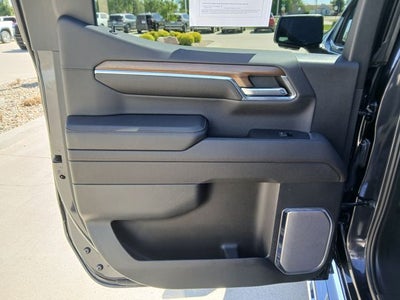 2023 Chevrolet Silverado 1500 4WD Crew Cab Short Bed High Country
