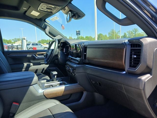 2023 Chevrolet Silverado 1500 4WD Crew Cab Short Bed High Country