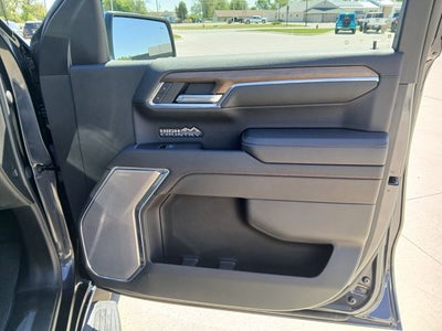 2023 Chevrolet Silverado 1500 4WD Crew Cab Short Bed High Country