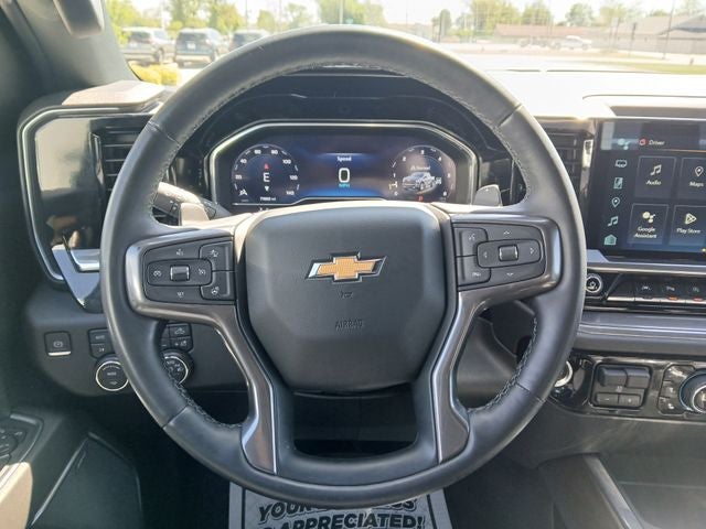 2023 Chevrolet Silverado 1500 4WD Crew Cab Short Bed High Country