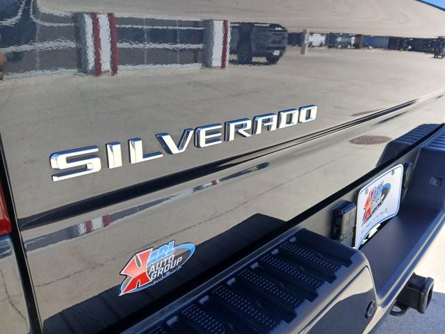 2023 Chevrolet Silverado 1500 4WD Crew Cab Short Bed High Country