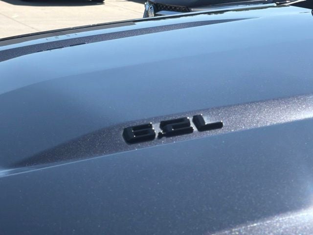 2022 Chevrolet Silverado 1500 4WD Crew Cab Short Bed High Country