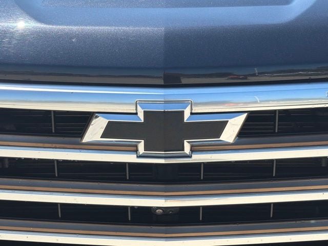 2022 Chevrolet Silverado 1500 4WD Crew Cab Short Bed High Country