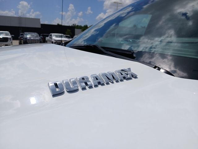 2025 Chevrolet Silverado 1500 4WD Crew Cab Short Bed LTZ