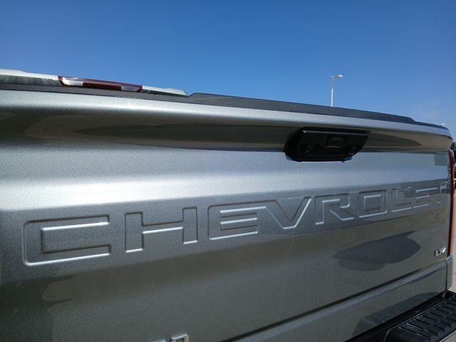 2025 Chevrolet Silverado 1500 4WD Crew Cab Short Bed LTZ