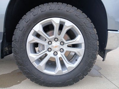 2025 Chevrolet Silverado 1500 4WD Crew Cab Short Bed LTZ