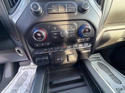 2021 Chevrolet Silverado 1500 4WD Crew Cab Short Bed LTZ
