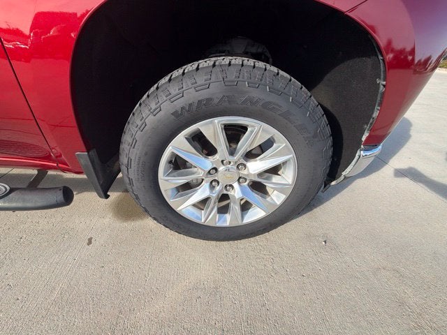 2021 Chevrolet Silverado 1500 4WD Crew Cab Short Bed LTZ