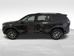 2024 GMC Acadia AWD AT4