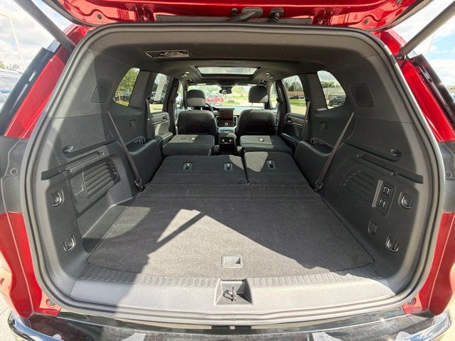 2024 GMC Acadia AWD Denali