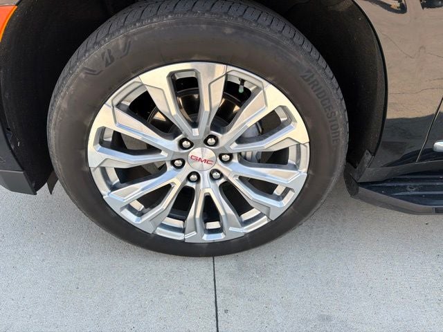 2024 GMC Yukon 4WD Denali