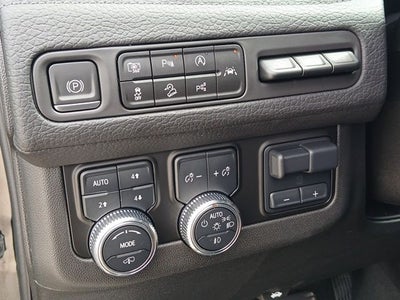 2024 GMC Yukon 4WD Denali