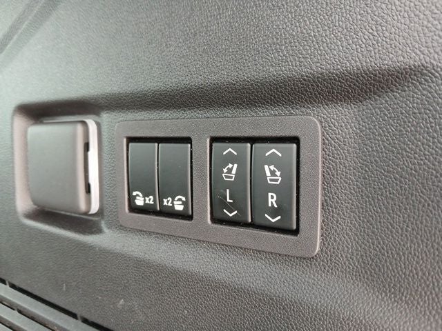 2024 GMC Yukon 4WD Denali