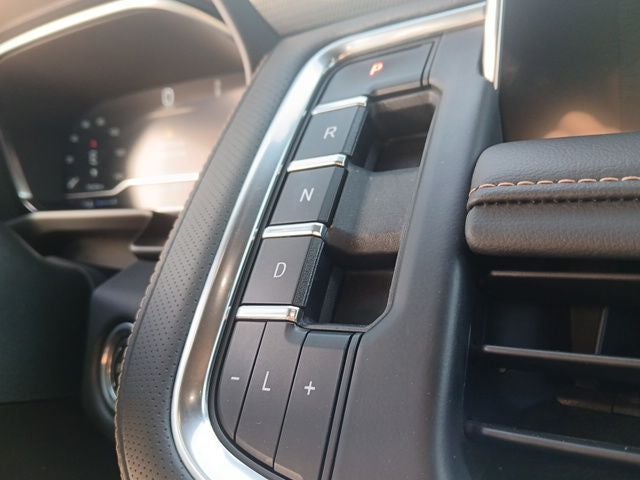 2024 GMC Yukon XL AT4 - Photo 19