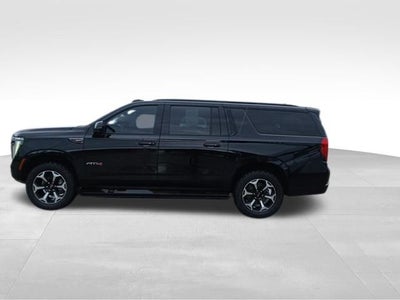 2025 GMC Yukon XL 4WD AT4