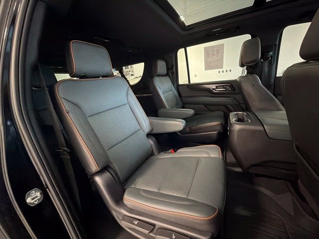 2025 GMC Yukon XL 4WD AT4