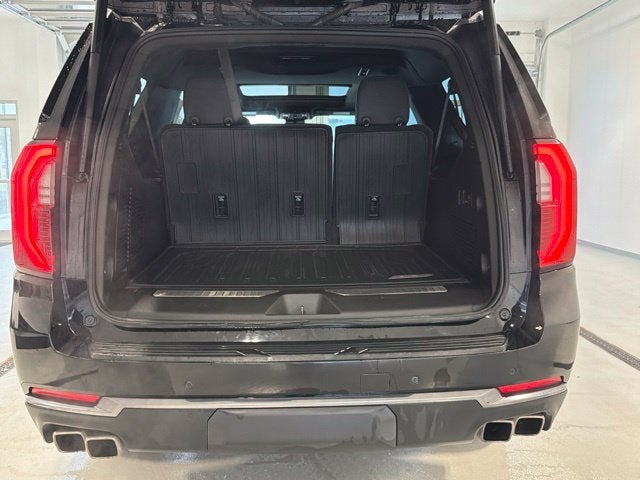 2025 GMC Yukon XL 4WD AT4