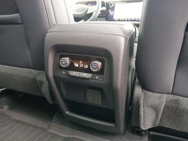 2026 Chevrolet Traverse AWD High Country