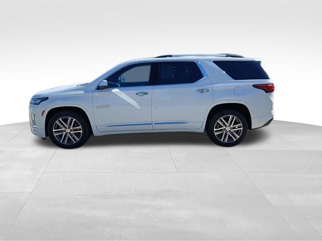 2023 Chevrolet Traverse AWD High Country