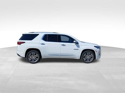 2023 Chevrolet Traverse AWD High Country