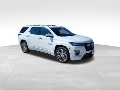 2023 Chevrolet Traverse AWD High Country