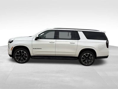 2025 Chevrolet Suburban 4WD RST