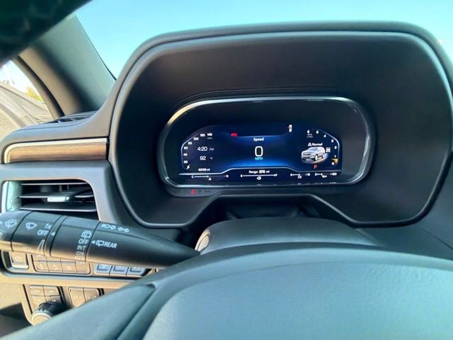 2022 Chevrolet Suburban 4WD High Country