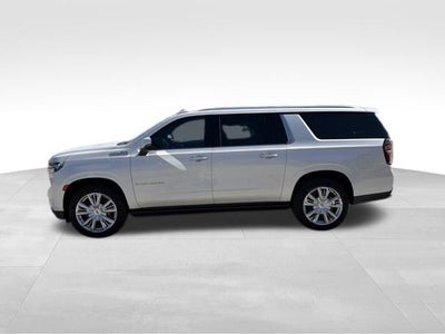 2022 Chevrolet Suburban 4WD High Country