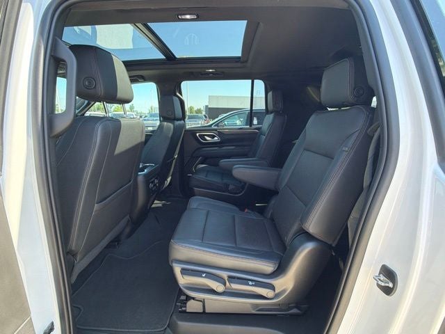 2022 Chevrolet Suburban 4WD High Country
