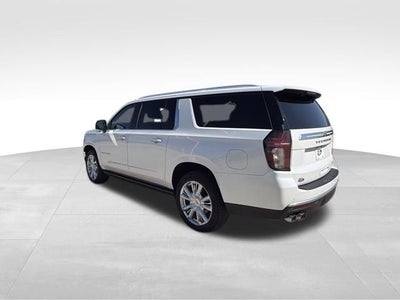 2022 Chevrolet Suburban 4WD High Country