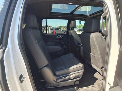2022 Chevrolet Suburban 4WD High Country