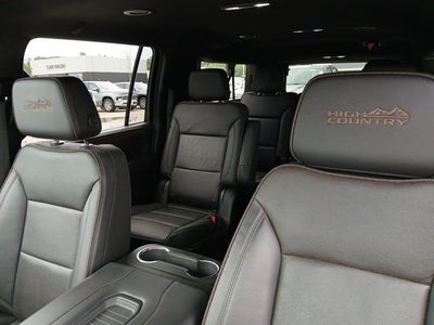 2024 Chevrolet Suburban 4WD High Country