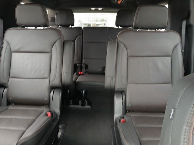 2024 Chevrolet Suburban 4WD High Country