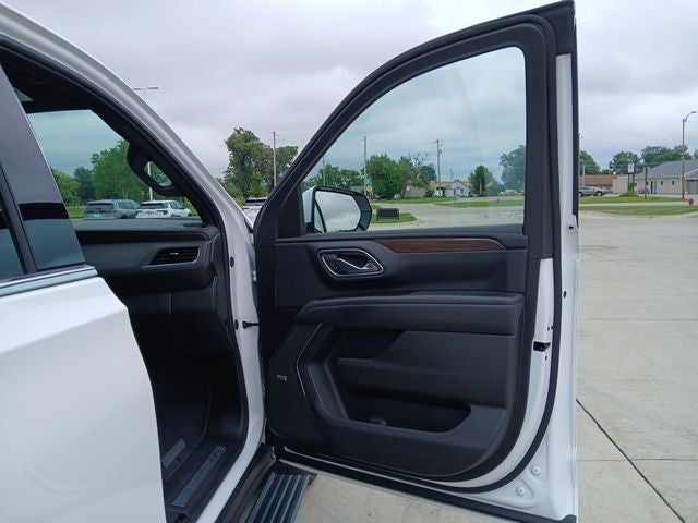 2024 Chevrolet Suburban 4WD High Country