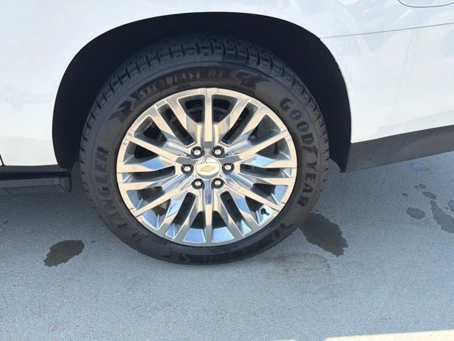 2024 Chevrolet Suburban 4WD High Country