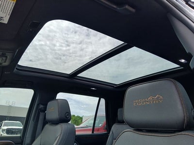 2023 Chevrolet Tahoe 4WD High Country