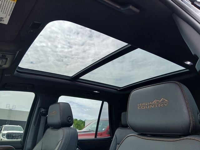 2023 Chevrolet Tahoe 4WD High Country