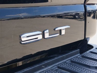2022 GMC Sierra 2500HD 4WD Crew Cab Standard Bed SLT