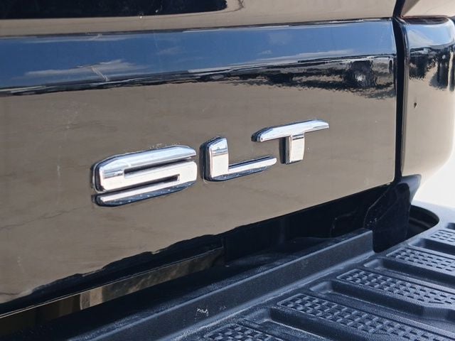 2022 GMC Sierra 2500HD 4WD Crew Cab Standard Bed SLT