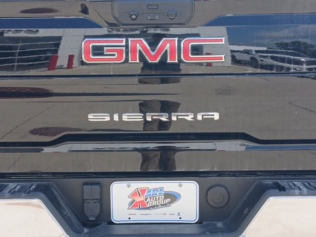 2022 GMC Sierra 2500HD 4WD Crew Cab Standard Bed SLT