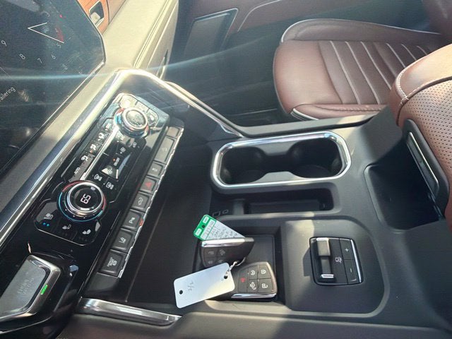 2024 GMC Sierra 2500HD 4WD Crew Cab Standard Bed Denali Ultimate
