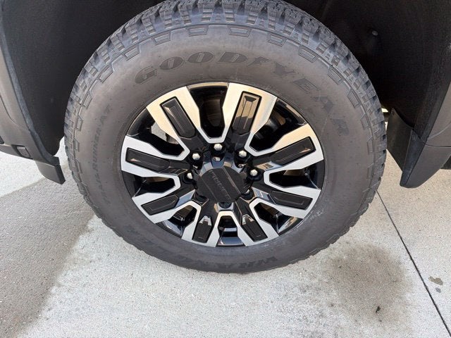 2024 GMC Sierra 2500HD 4WD Crew Cab Standard Bed Denali Ultimate